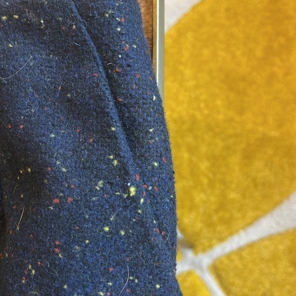 ModCloth speckled polyester/wool blend fully lined skirt with darts and zipper - Picture 3 of 6